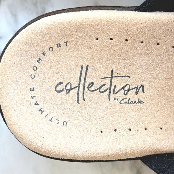 Clarks Black Leather Comfort Sandals - Picture 5 of 7